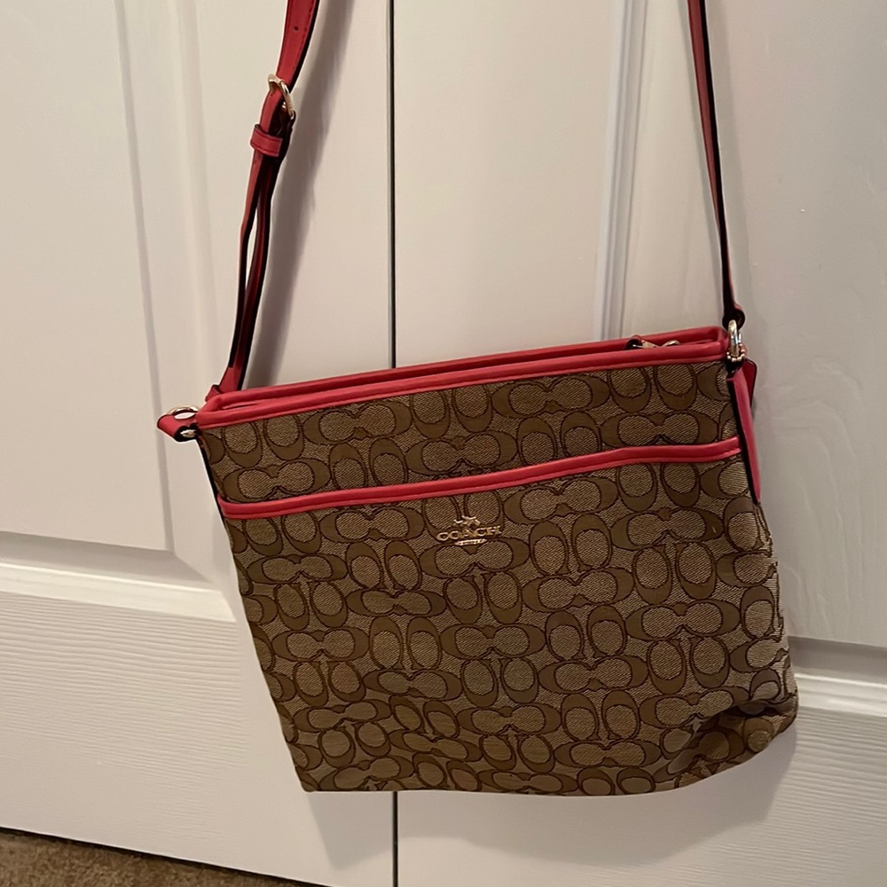 Coach purse long shoulder strap